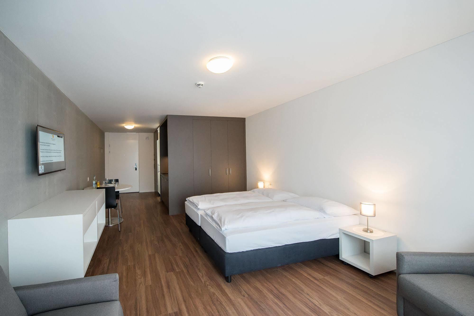 Aparthotel Baden Eksteriør billede